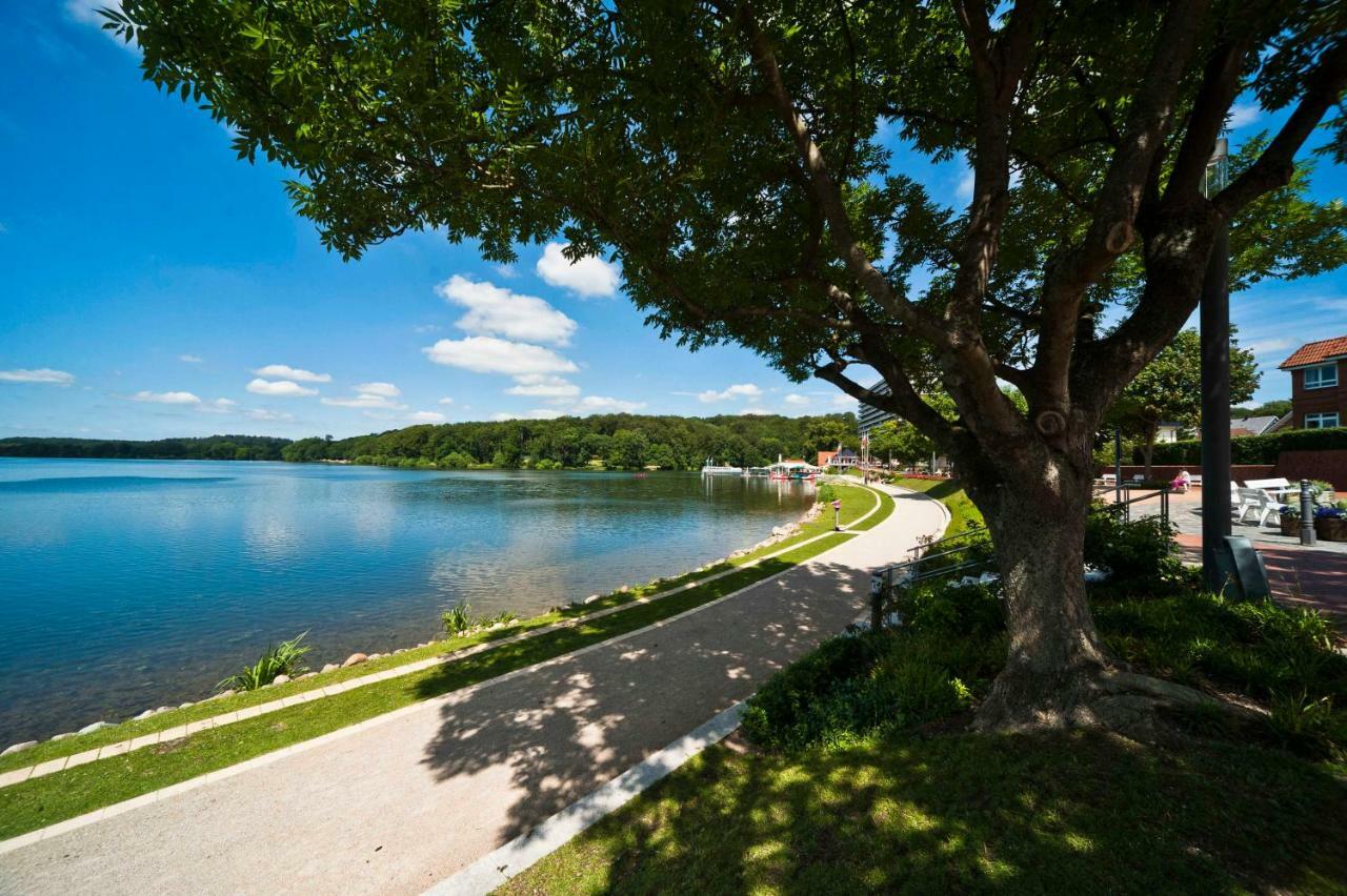 App_ an der Seepromenade _ Mittels Leilighet Malente Eksteriør bilde